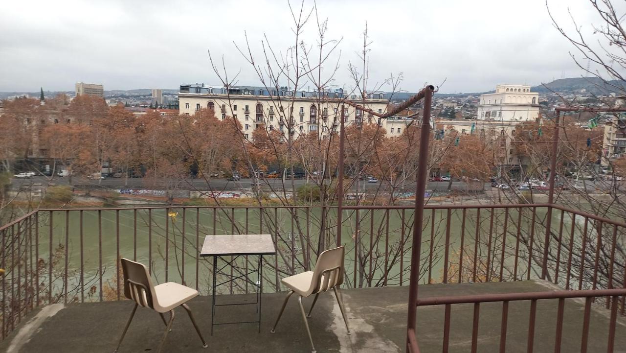 Riverhouse In Old Tbilisi Buitenkant foto
